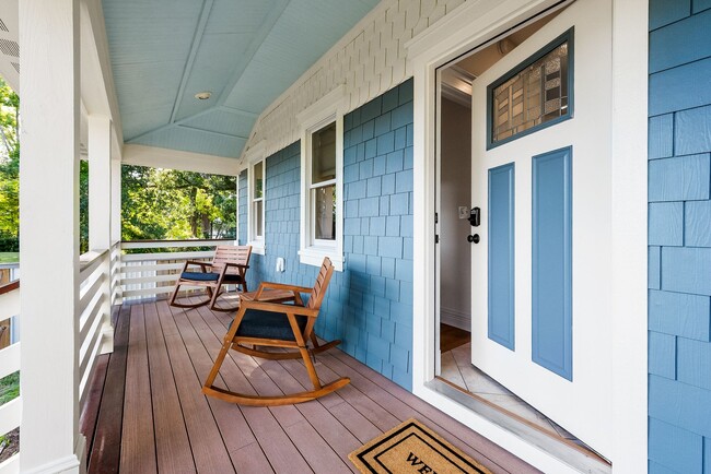 Building Photo - One bedroom home for rent in Manteo