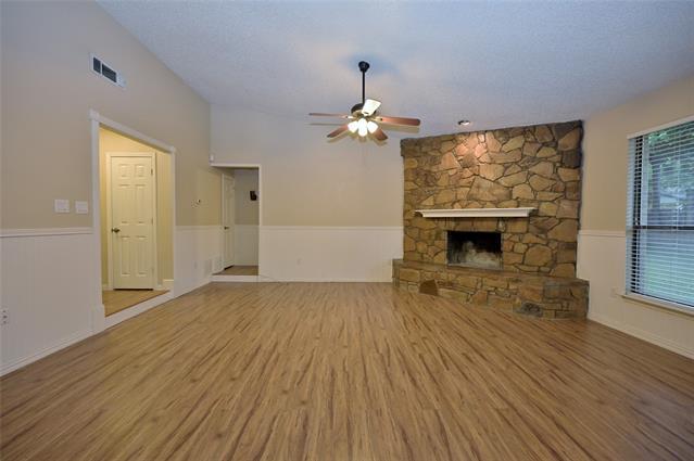 Building Photo - 4107 Pyracantha Dr
