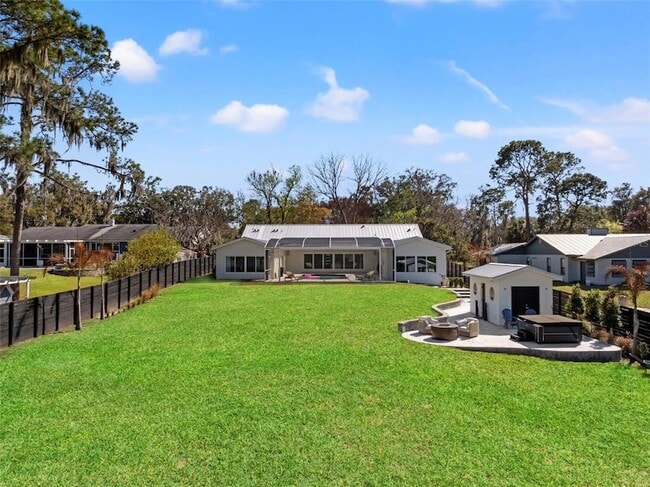 Building Photo - 1021 Temple Grove Pl