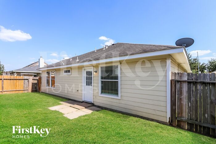 Building Photo - 19622 Plantation Grove Tr