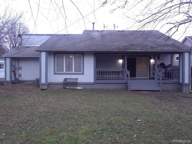 Building Photo - 3238 Platt Rd