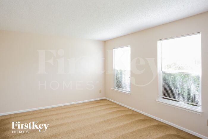Building Photo - 12954 Old Glory Dr