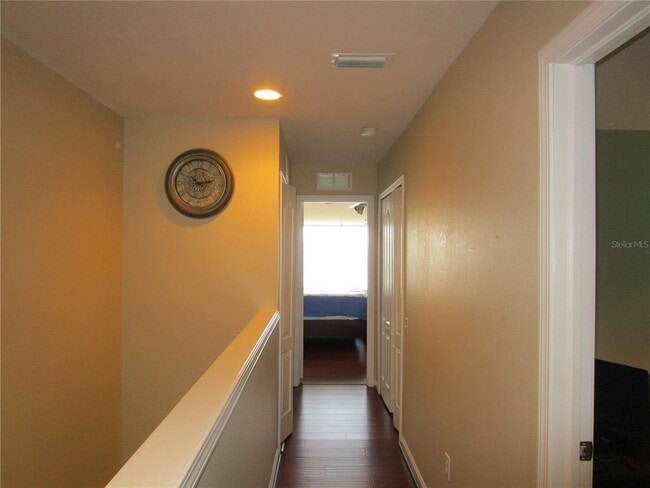Building Photo - 4967 Pond Ridge Dr
