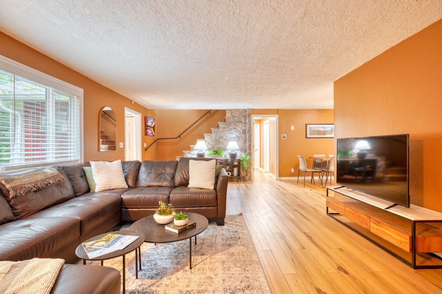 Building Photo - 69437 E Vine Maple Dr