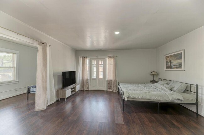 Building Photo - 97 S Harlem Ave