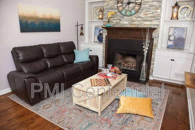 Building Photo - 220 Preston Oaks Dr