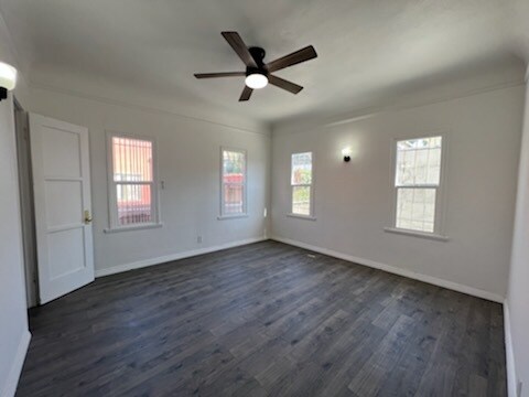 Building Photo - 6090 Saturn St