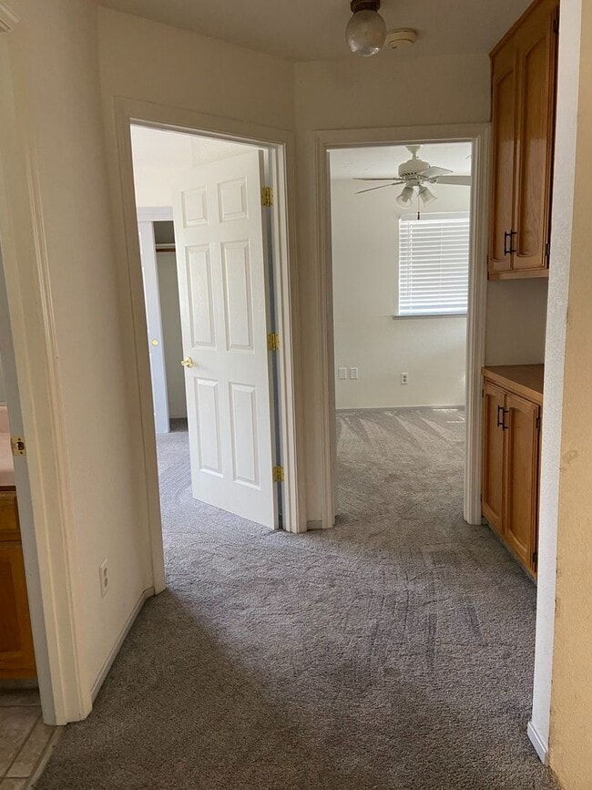 Building Photo - Charming home available - desirable Atwate...
