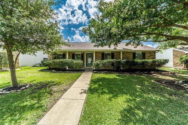 Building Photo - 1316 Clearview Dr
