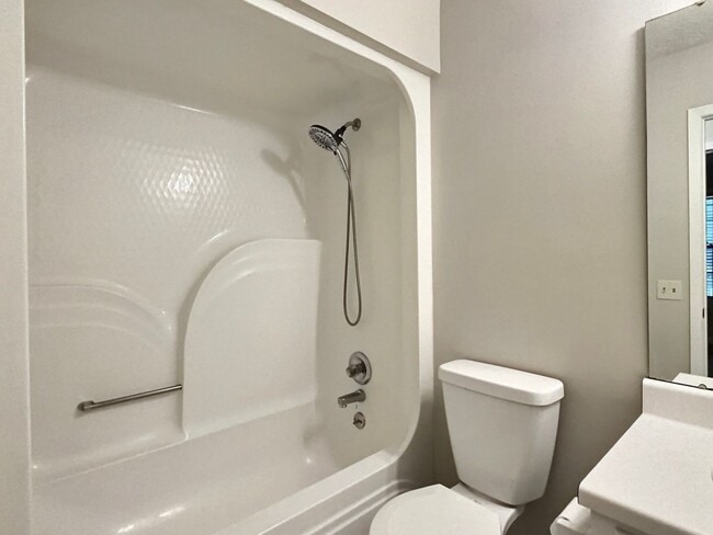 Building Photo - Updated 3 bedroom, 2 full bath in Prattville!