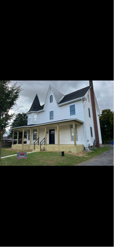 Building Photo - 2112 Hanover Pike