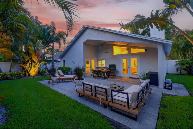 Building Photo - 14506 Clifty Ct