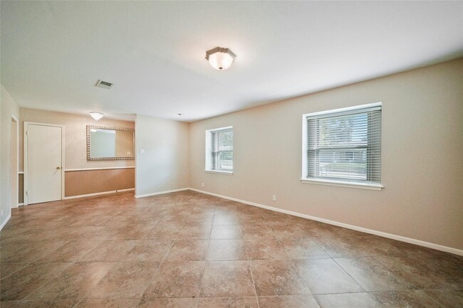 Building Photo - 1319 Spillers Ln