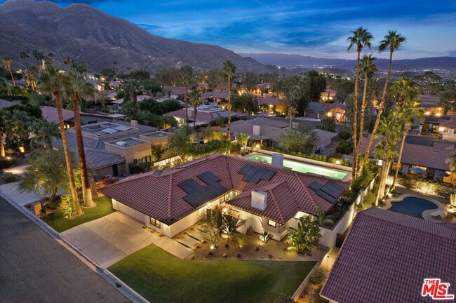 Building Photo - 72870 Deer Grass Dr
