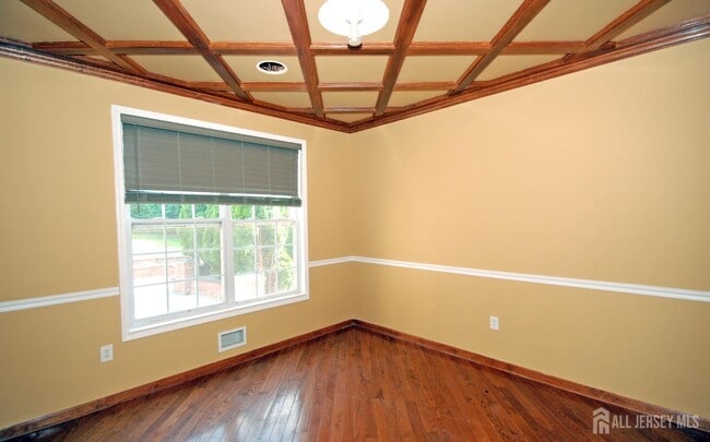 Building Photo - 41 Fritz Dr