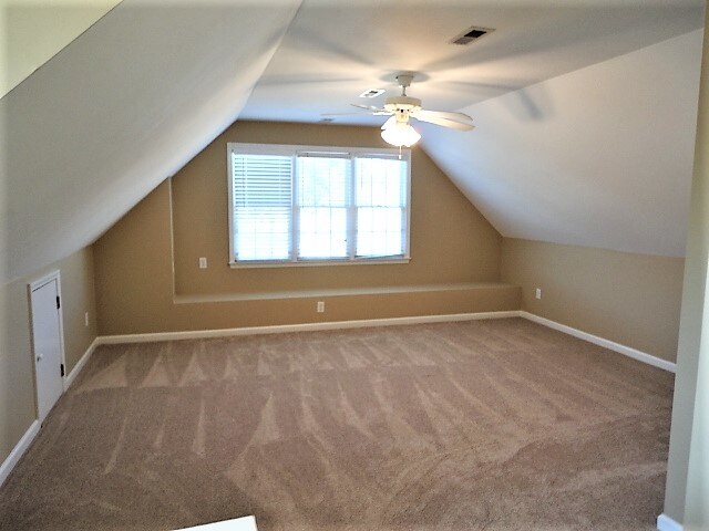 Building Photo - 905 Alba Rose Lane