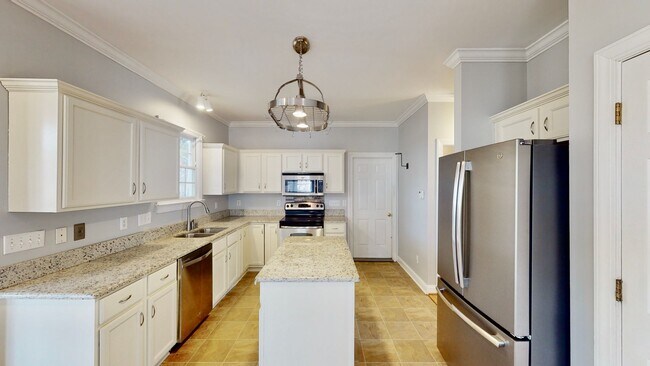 Building Photo - 7819 Red Oaks Trail