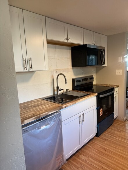 Kitchen still under construction - 2339 SE 46th Ter