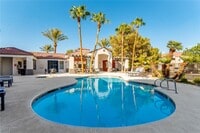 Building Photo - 7413 W Russell Rd