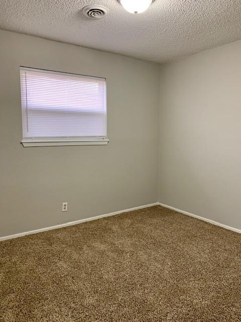 Building Photo - 1509 Rolling Oaks Dr