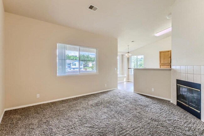 Building Photo - 3610 Strawberry Field Grove