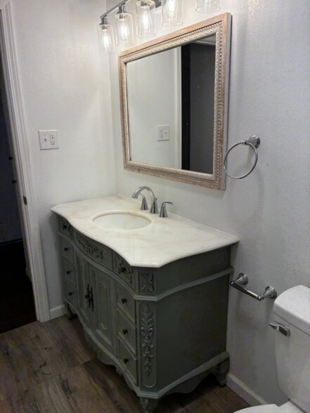 Building Photo - 1896 Barnett Way