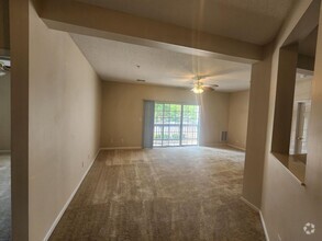 Building Photo - 140-202 Wexford Condominium
