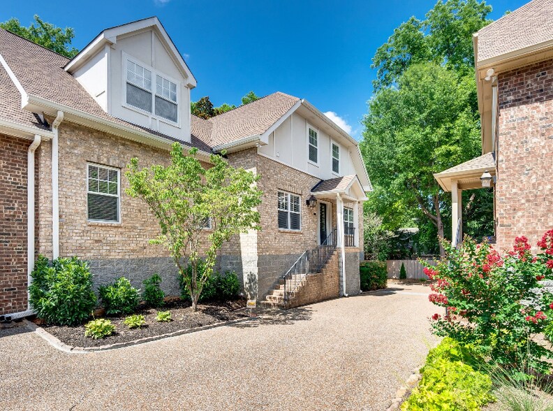 Building Photo - 172 Woodmont Blvd