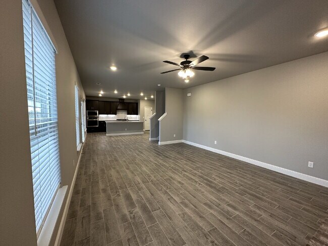 Building Photo - 2040 Tallgrass Ter