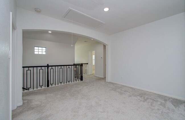 Building Photo - 22314 Mosshall Ct