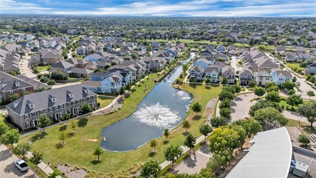 Building Photo - 8886 Ice House Dr