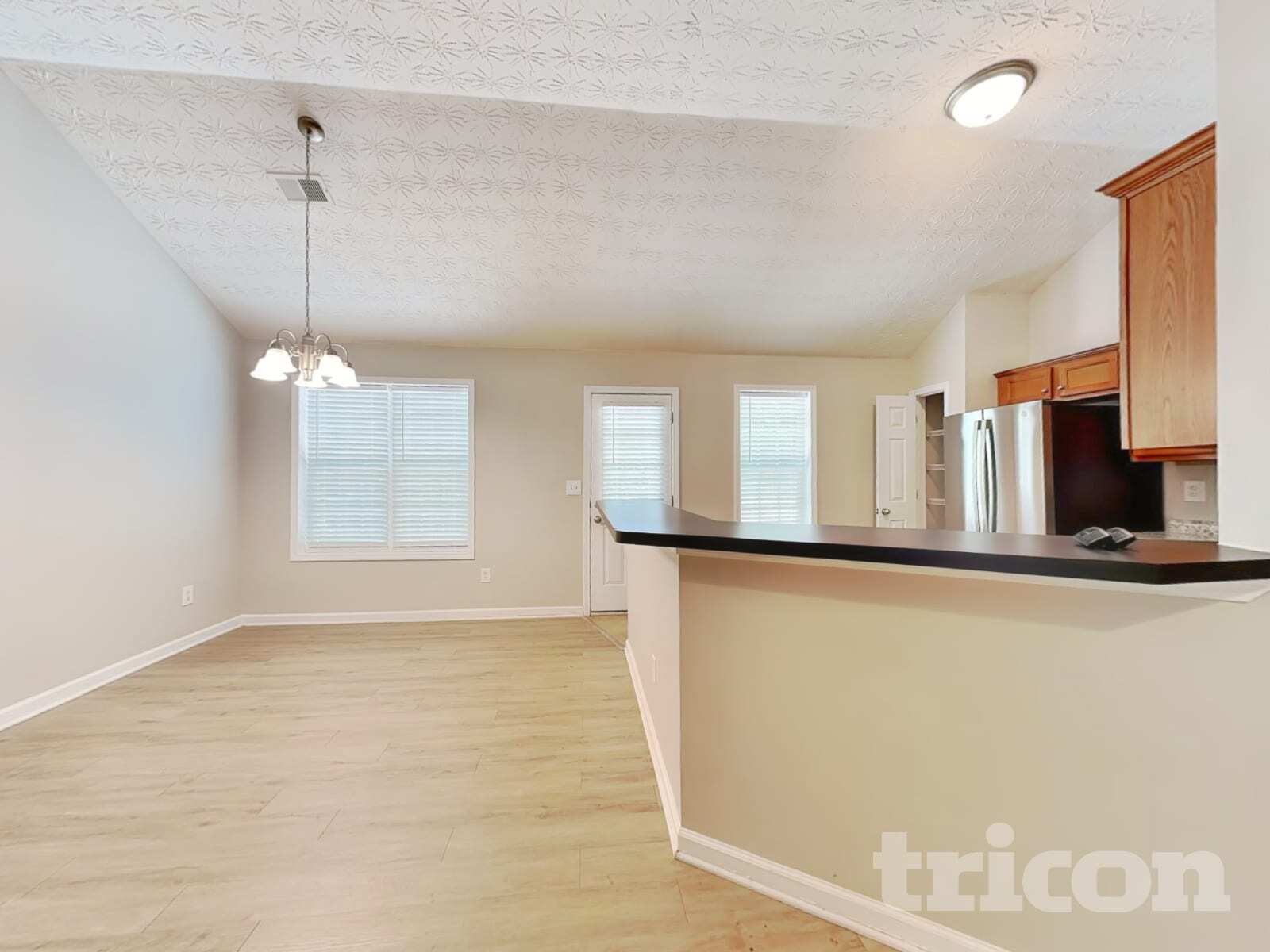 Building Photo - 216 Douthit Bridge Rd