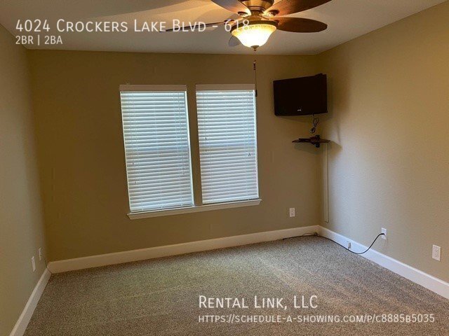 Building Photo - 4024 Crockers Lake Blvd