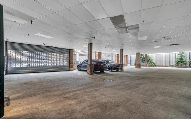 Building Photo - TYwardy