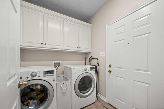 Building Photo - 16630 Thibodaux Dr