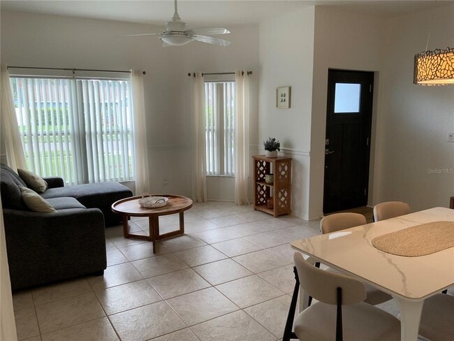 Building Photo - 1594 Coastal Pl