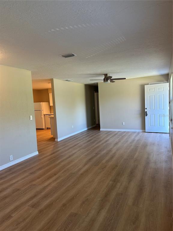 Building Photo - 224 Clara Vista St