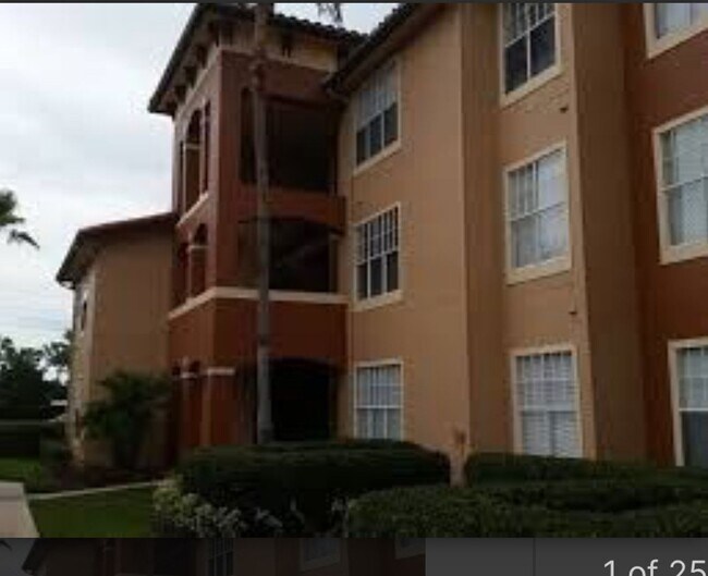 Building Photo - 5536-8111 Metrowest Blvd., Orlando https://www.propertypanorama.com/instaview/stellar/S5136656