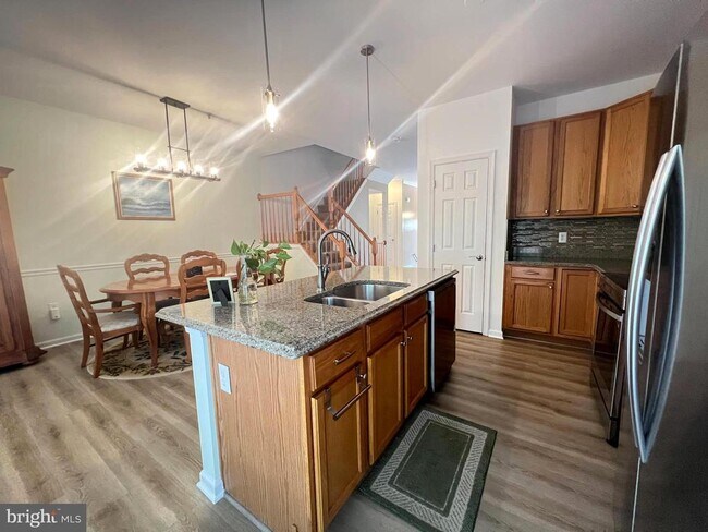 Building Photo - 13939 Bailiwick Terrace