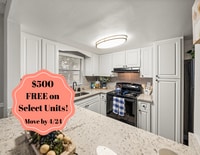 Building Photo - The Park at Parma