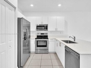 Building Photo - 4 bedroom in Miami Gardens FL 33169