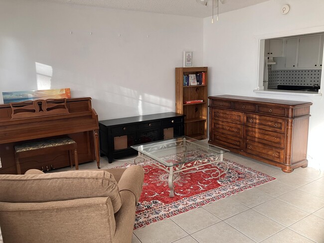 Building Photo - 130 Northampton G