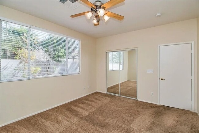 Building Photo - 1821 Running Fawn Ct