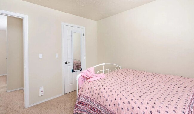 Building Photo - Spacious 4-Bedroom Home in Coeur d’Alene