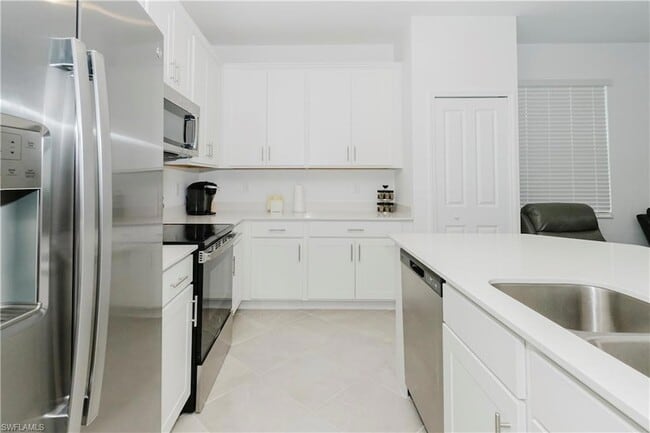Building Photo - 18461 Copperhead Ct N