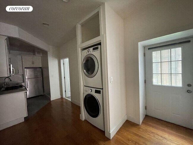 Building Photo - 312 W 121st St