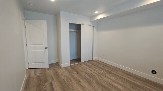 Building Photo - 10960 Avalon Blvd
