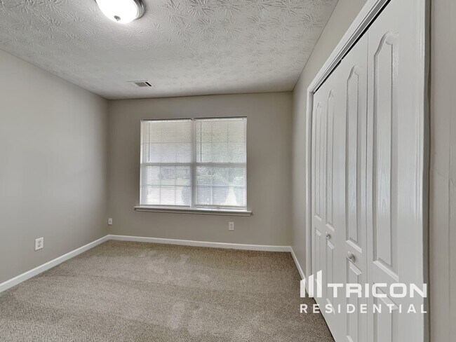 Building Photo - 105 Wynfield Dr