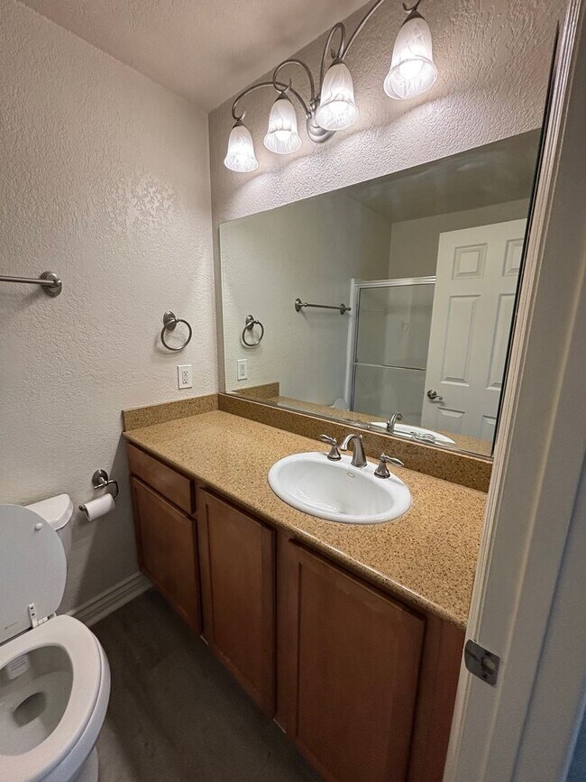 Building Photo - 3739 W Bullard Ave