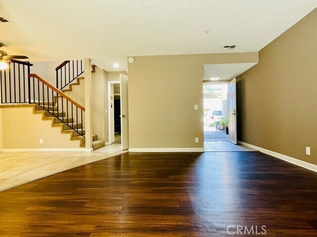 Building Photo - 17181 Elm Lane